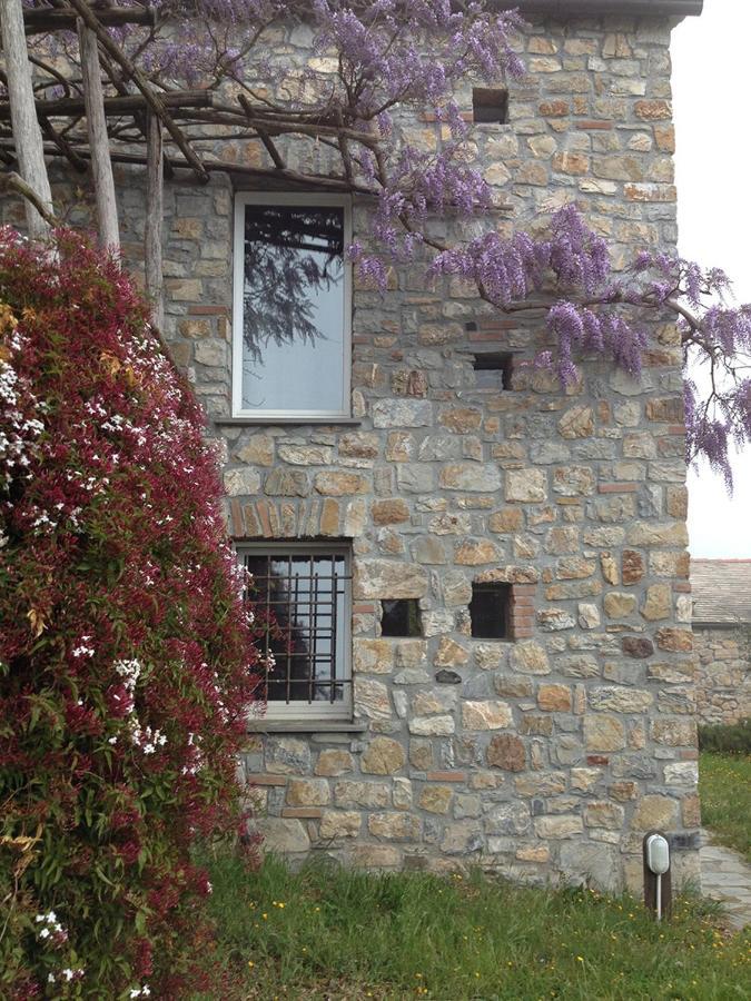 Cottage La Torre Del Pittore Bonassola Exterior foto
